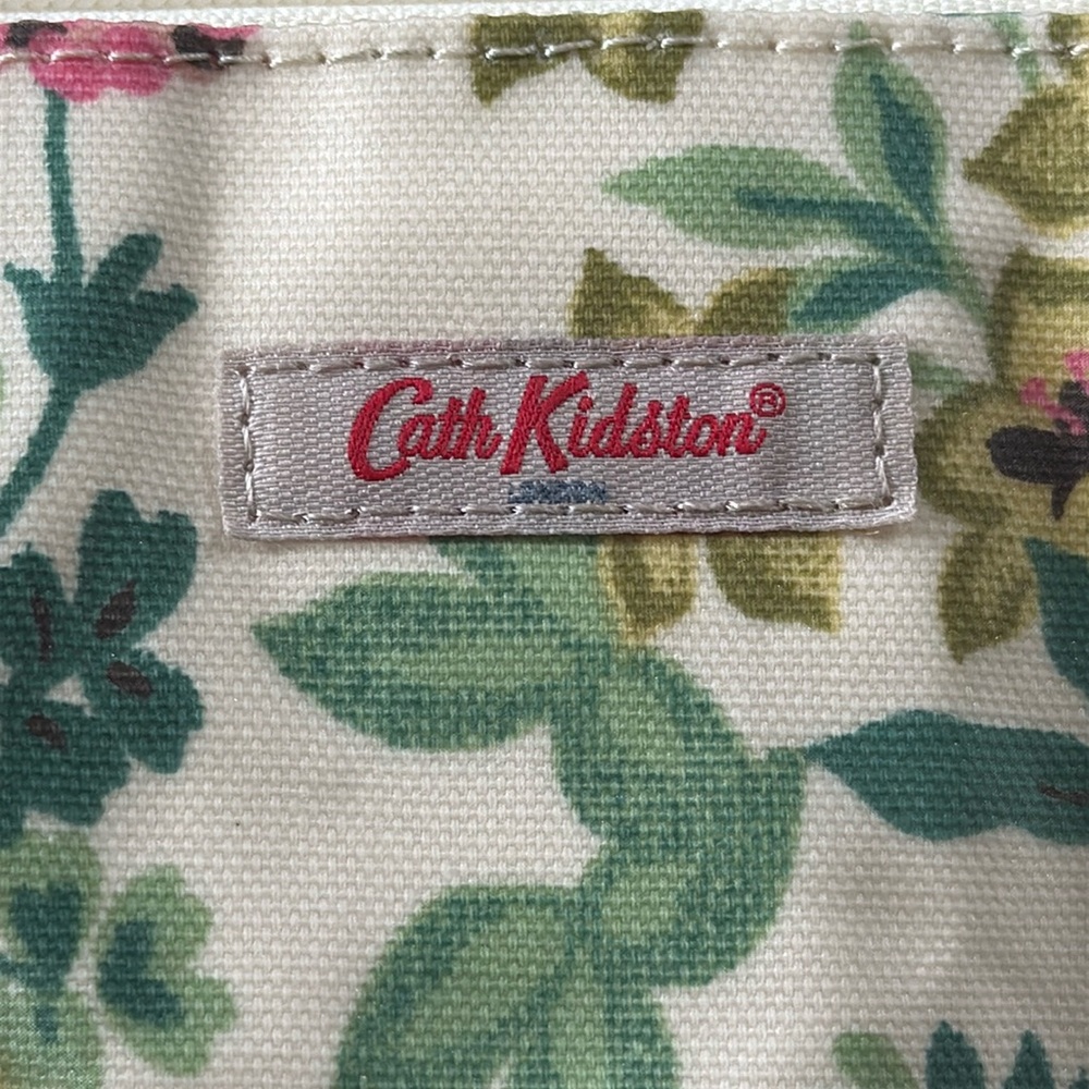 Cath Kidston Floral Crossbody Bag - White and Multicolor - Picture 3 of 4